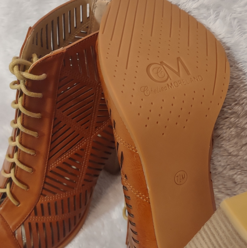 Chelsea Moreland Lace Up Boots